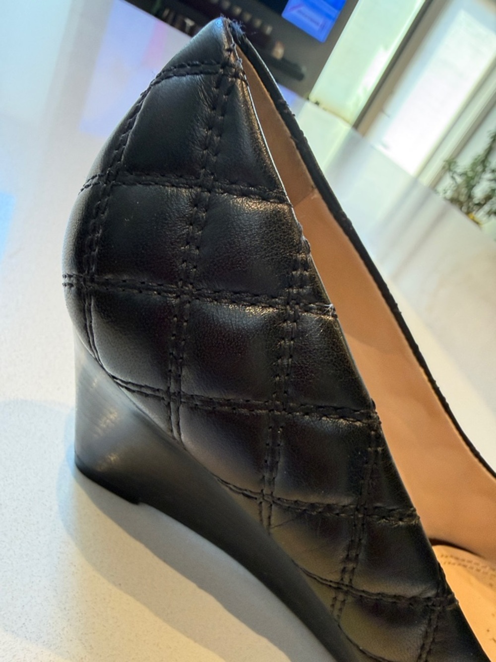 Tory Burch Black Quilted Leather Wedge Pumps with Gold Logo - Picture 10 of 11